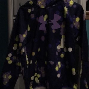 Under armour sweatshirt